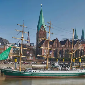 Hotel Alexander Von Humboldt - Schiff Bremen